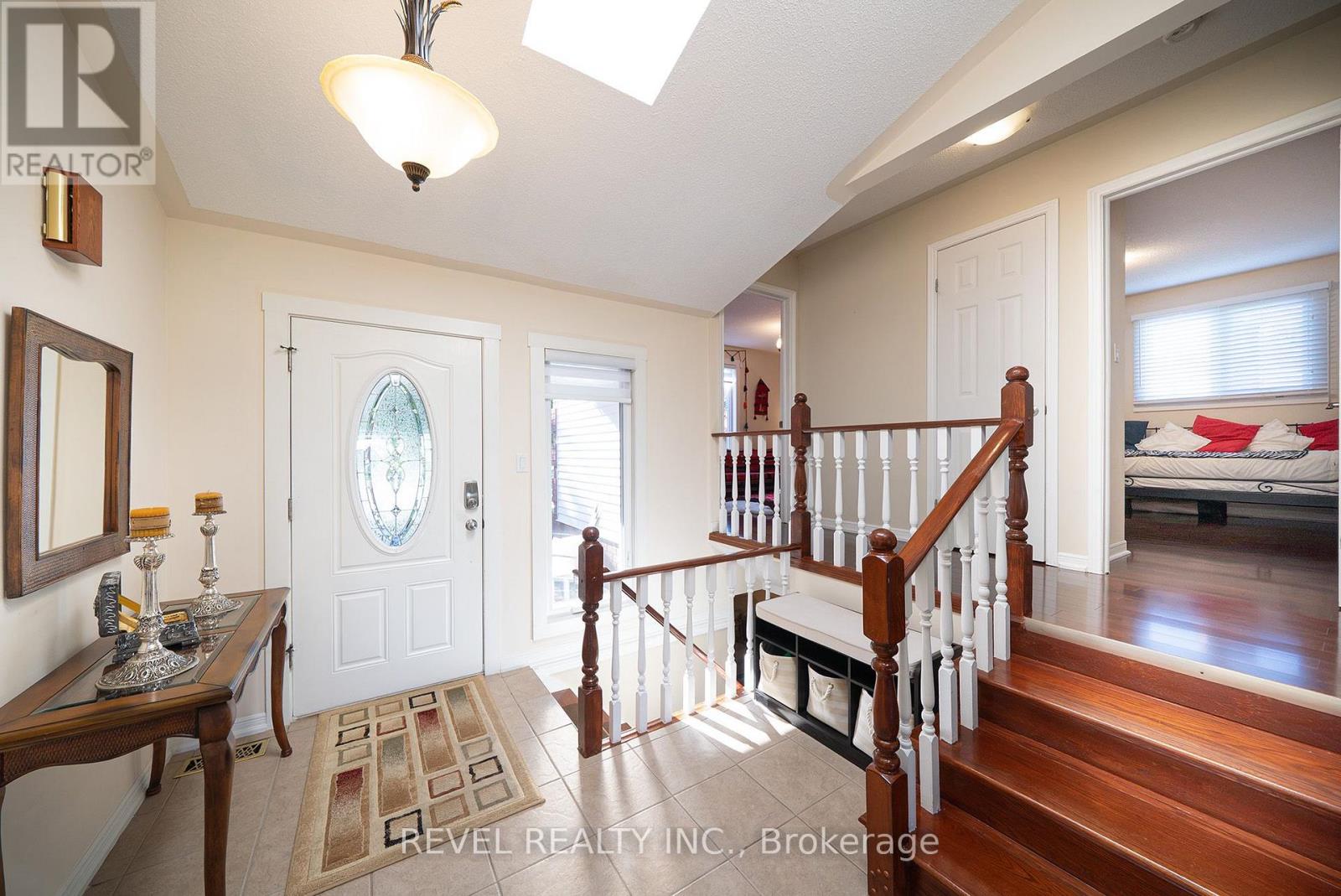 15 Fox Run, Brantford, Ontario  N3R 7P9 - Photo 6 - X13796980