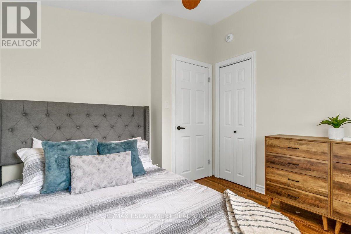 Upper - 58 Columbia Drive, Hamilton, Ontario  L9C 3Y2 - Photo 18 - X13797118
