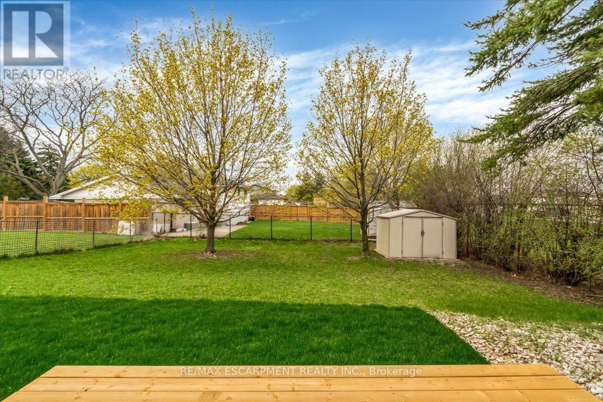 Upper - 58 Columbia Drive, Hamilton, Ontario  L9C 3Y2 - Photo 21 - X13797118