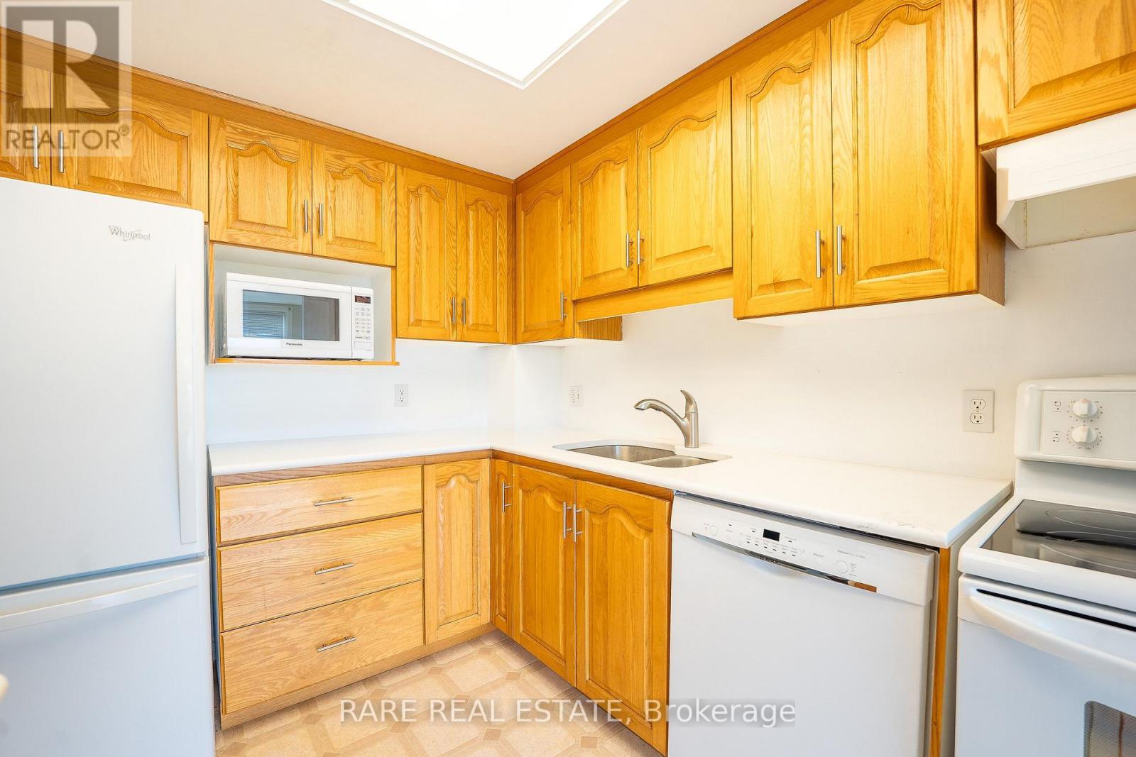 403 - 405 Erb Street W, Waterloo, Ontario  N2L 1W7 - Photo 16 - X13797236