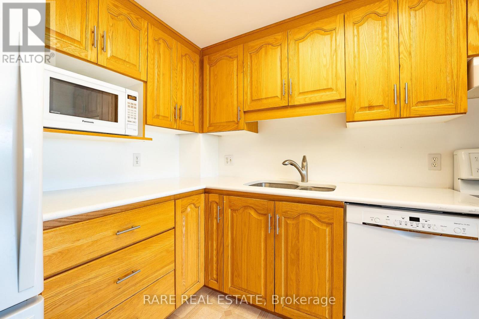 403 - 405 Erb Street W, Waterloo, Ontario  N2L 1W7 - Photo 17 - X13797236