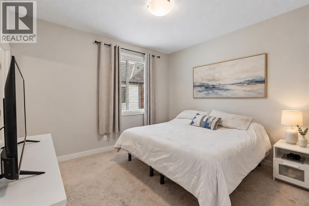 704 Redstone Crescent Ne, Calgary, Alberta  T3N 1M3 - Photo 15 - A2345602