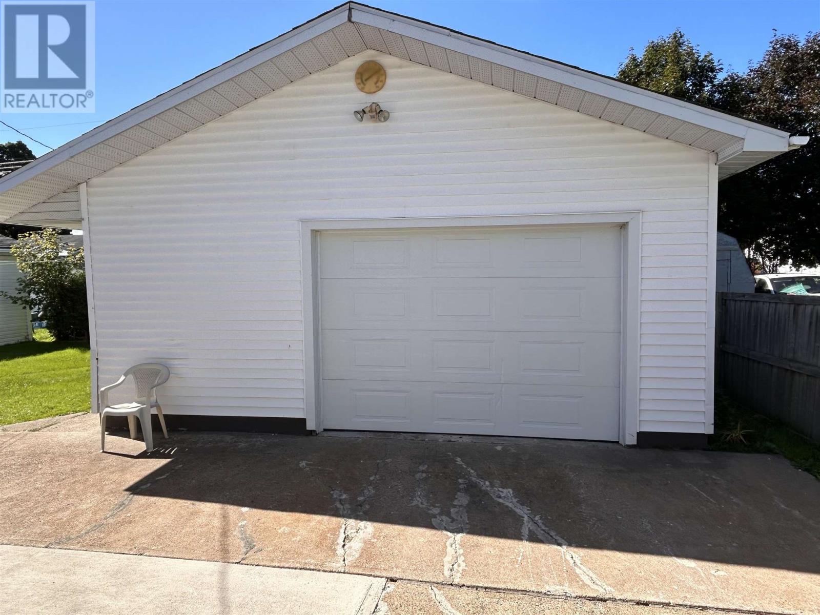 37 South Market St, Sault Ste Marie, Ontario  P6A 5G5 - Photo 3 - SM262586
