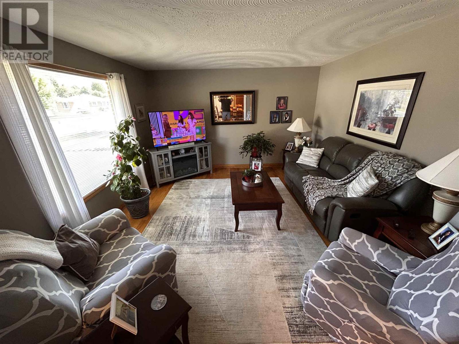 37 South Market St, Sault Ste Marie, Ontario  P6A 5G5 - Photo 8 - SM262586