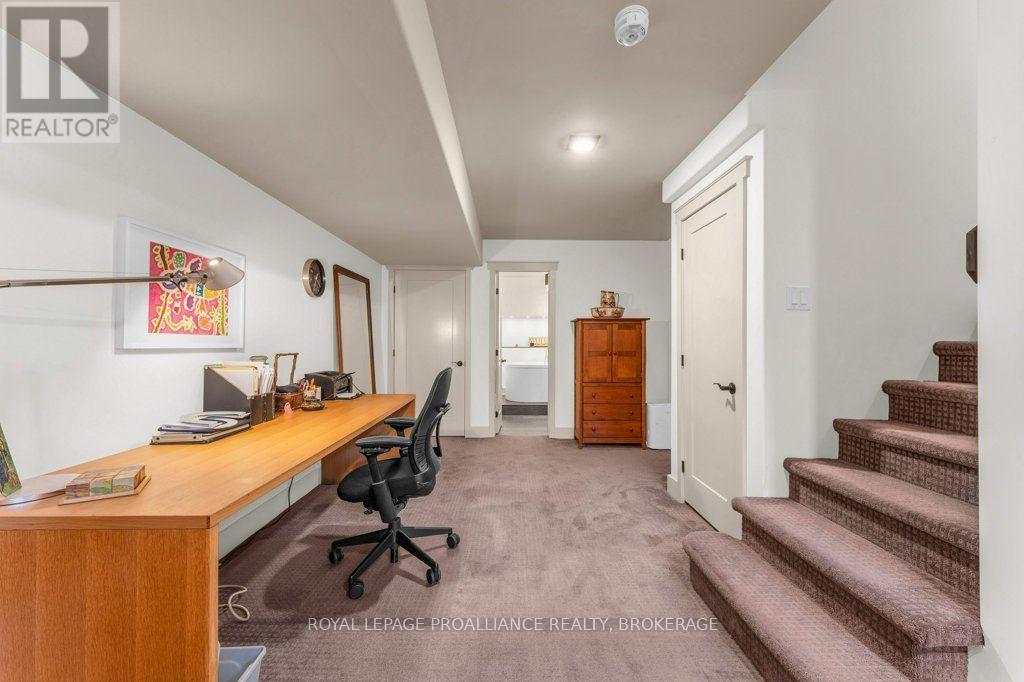 12 Drummond Street, Kingston, Ontario  K7K 5S1 - Photo 34 - X13797406