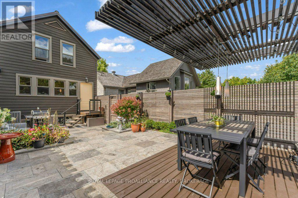 12 Drummond Street, Kingston, Ontario  K7K 5S1 - Photo 38 - X13797406