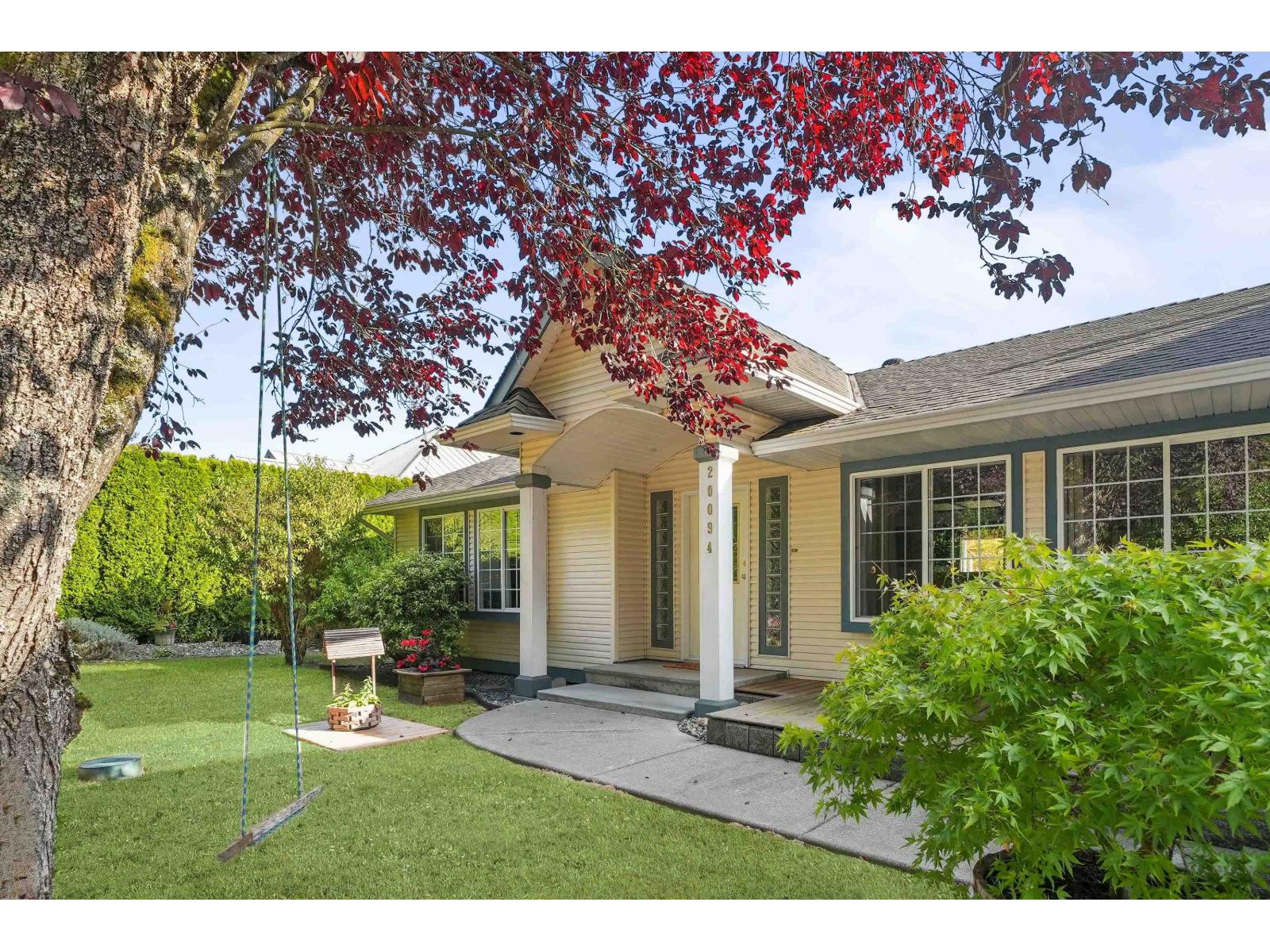 20094 24 Avenue, Langley, British Columbia  V2Z 1Z7 - Photo 3 - R3166469