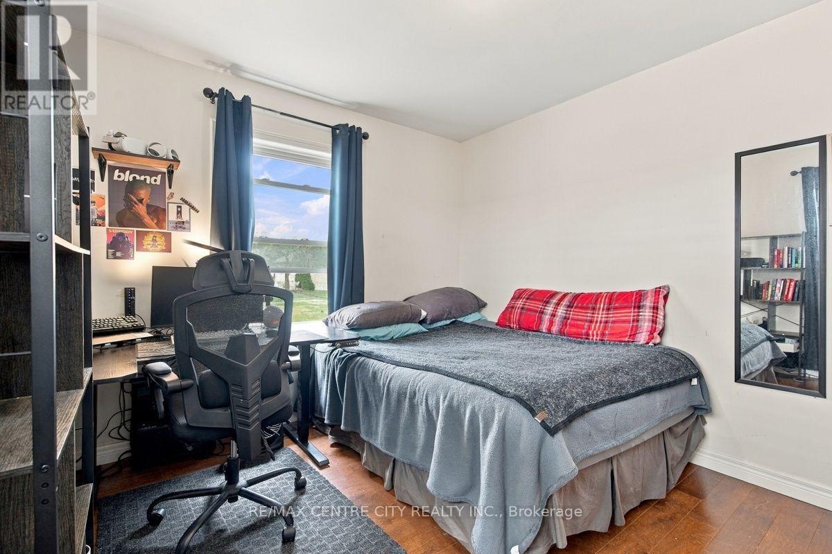 1570 Hansuld Street, London East, Ontario  N5V 1Y5 - Photo 18 - X13797448