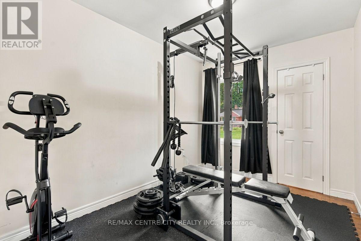1570 Hansuld Street, London East, Ontario  N5V 1Y5 - Photo 19 - X13797448