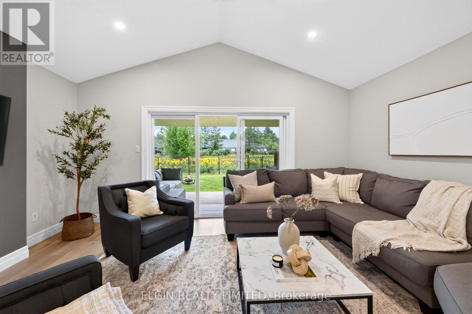 72 Sparkys Way, Southwold, Ontario  N5P 0E9 - Photo 13 - X13797484