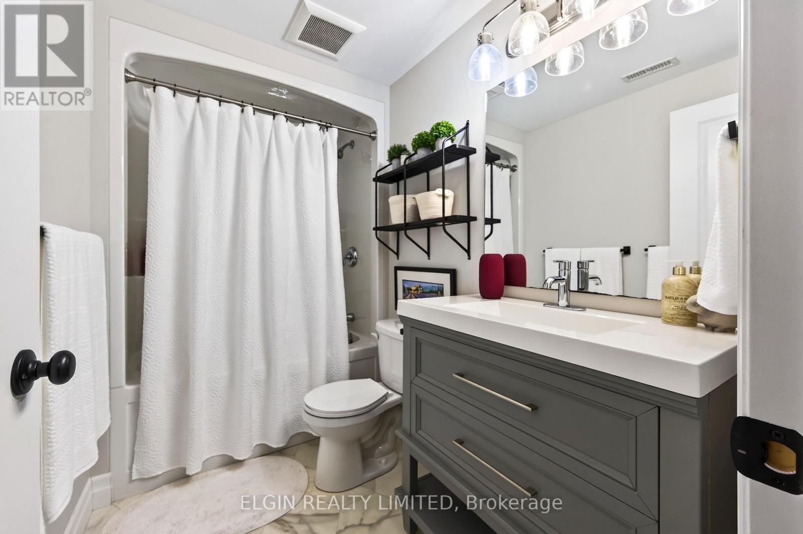 72 Sparkys Way, Southwold, Ontario  N5P 0E9 - Photo 43 - X13797484