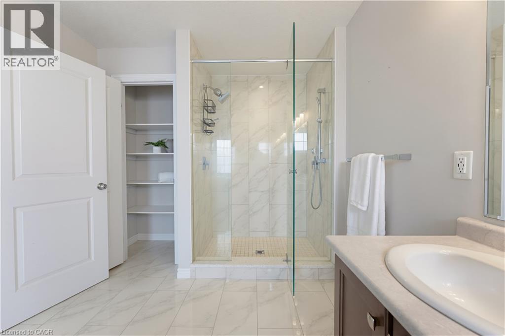 251 Cranbrook Street, Kitchener, Ontario  N2P 0B5 - Photo 14 - 40863026