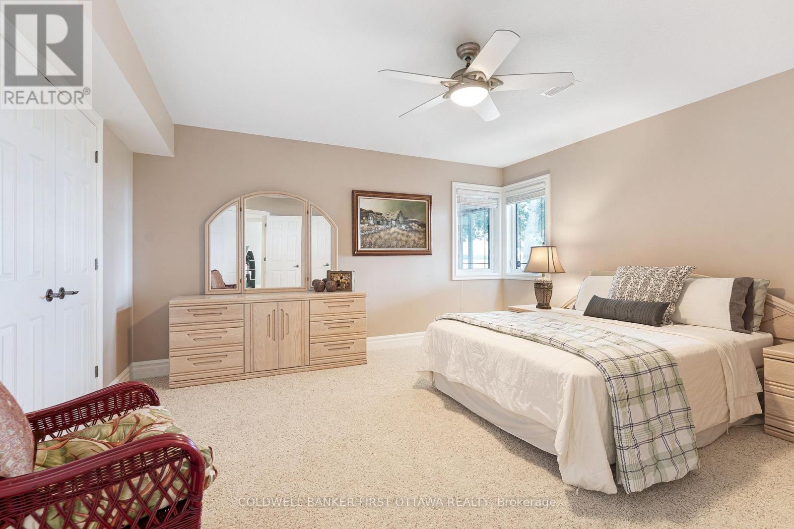 987 1000 Islands Parkway, Leeds And The Thousand Islands, Ontario  K0E 1R0 - Photo 36 - X13784072
