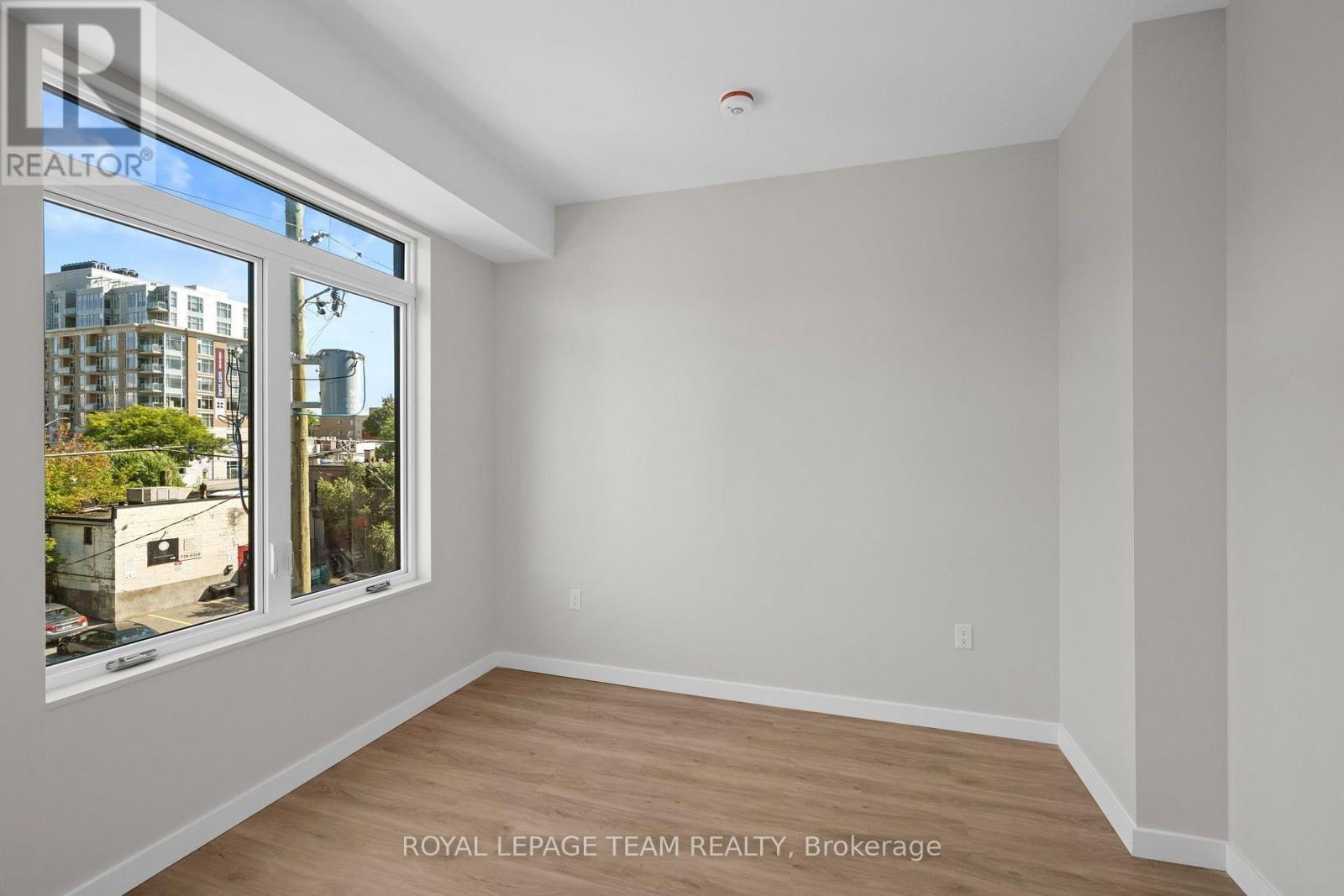 301 - 370 Athlone Avenue, Ottawa, Ontario  K1Z 5M4 - Photo 15 - X13797464