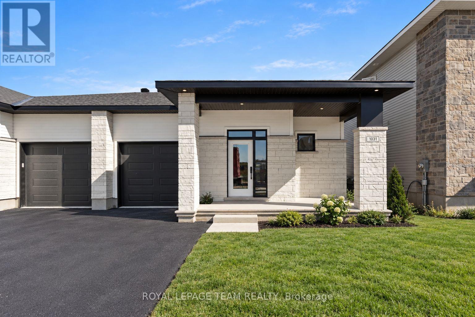 1031 MOORE STREET, Brockville, Ontario