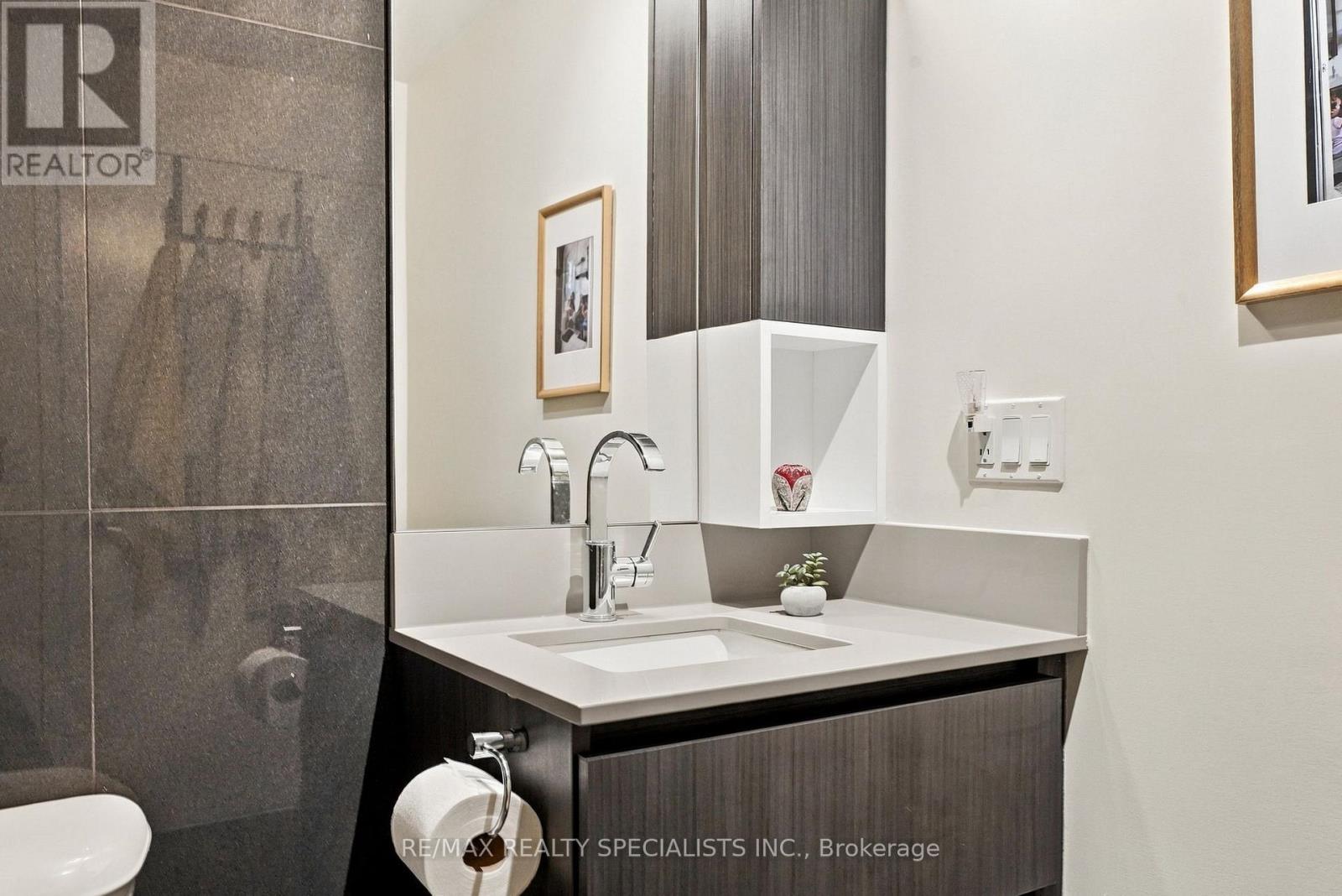 622 - 30 Baseball Place, Toronto, Ontario  M4M 0E8 - Photo 32 - E13797328