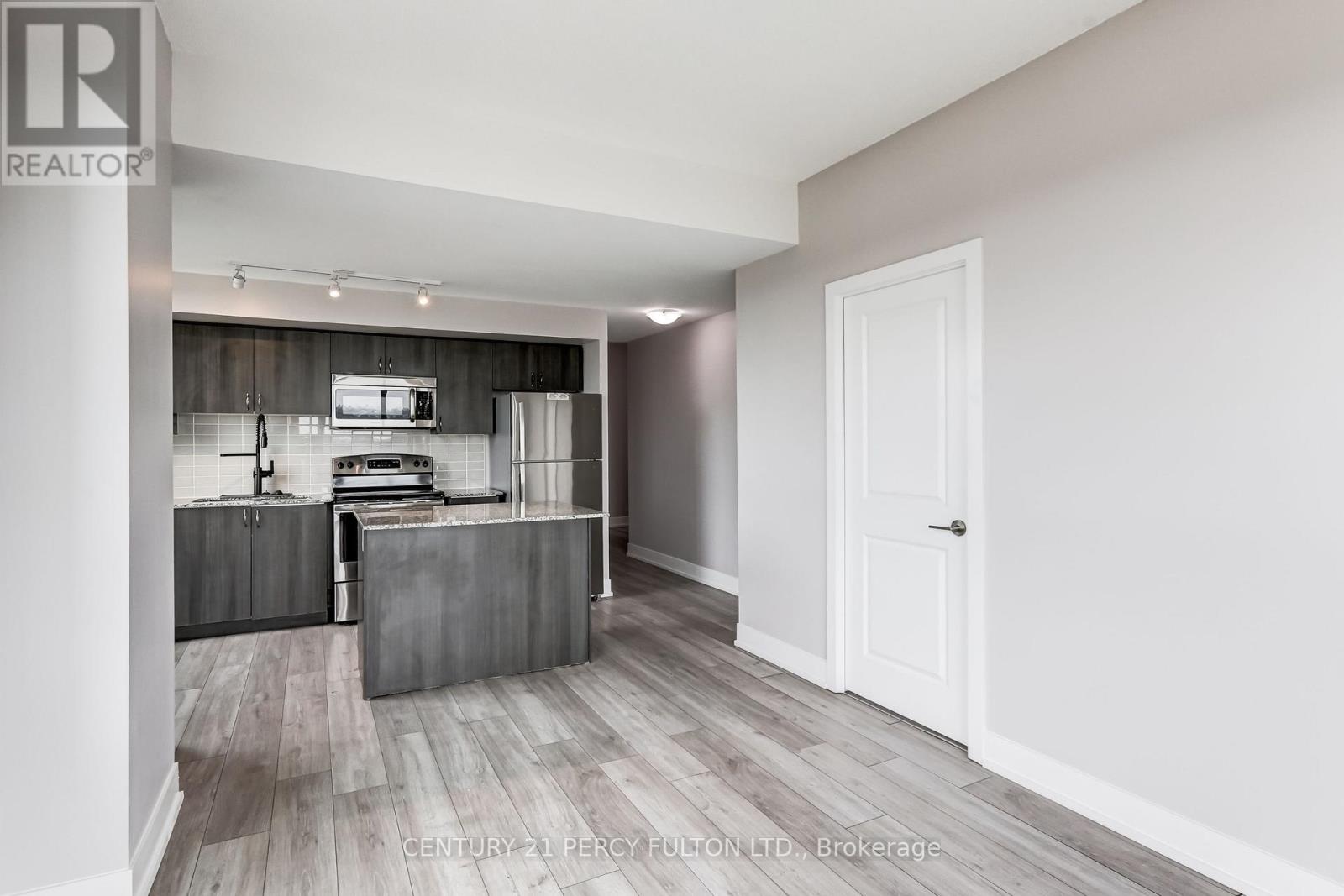 1409 - 1215 Bayly Street, Pickering, Ontario  L1W 1L7 - Photo 17 - E13797432