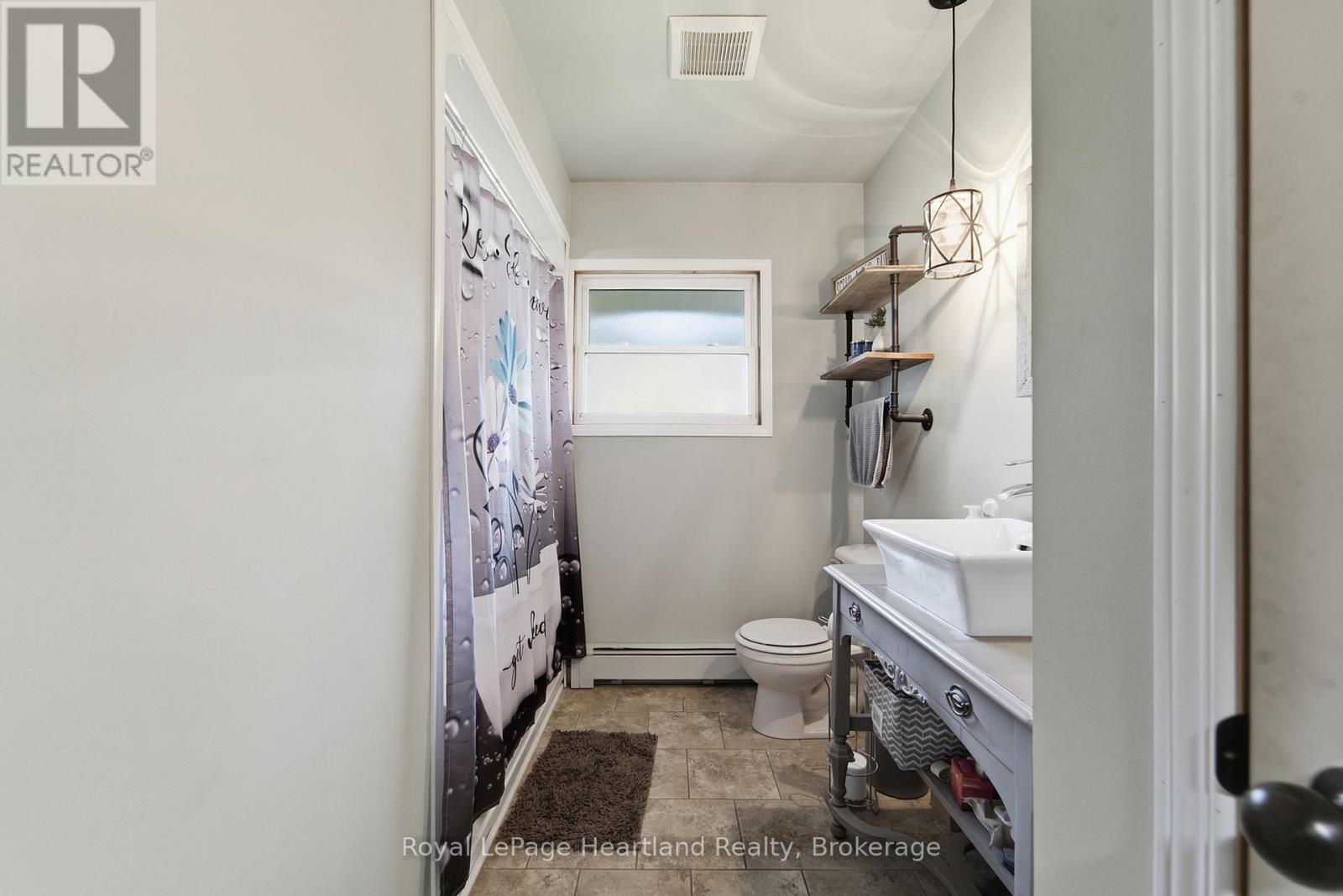 390 Morris Street, North Huron, Ontario  N0M 1H0 - Photo 17 - X13797342