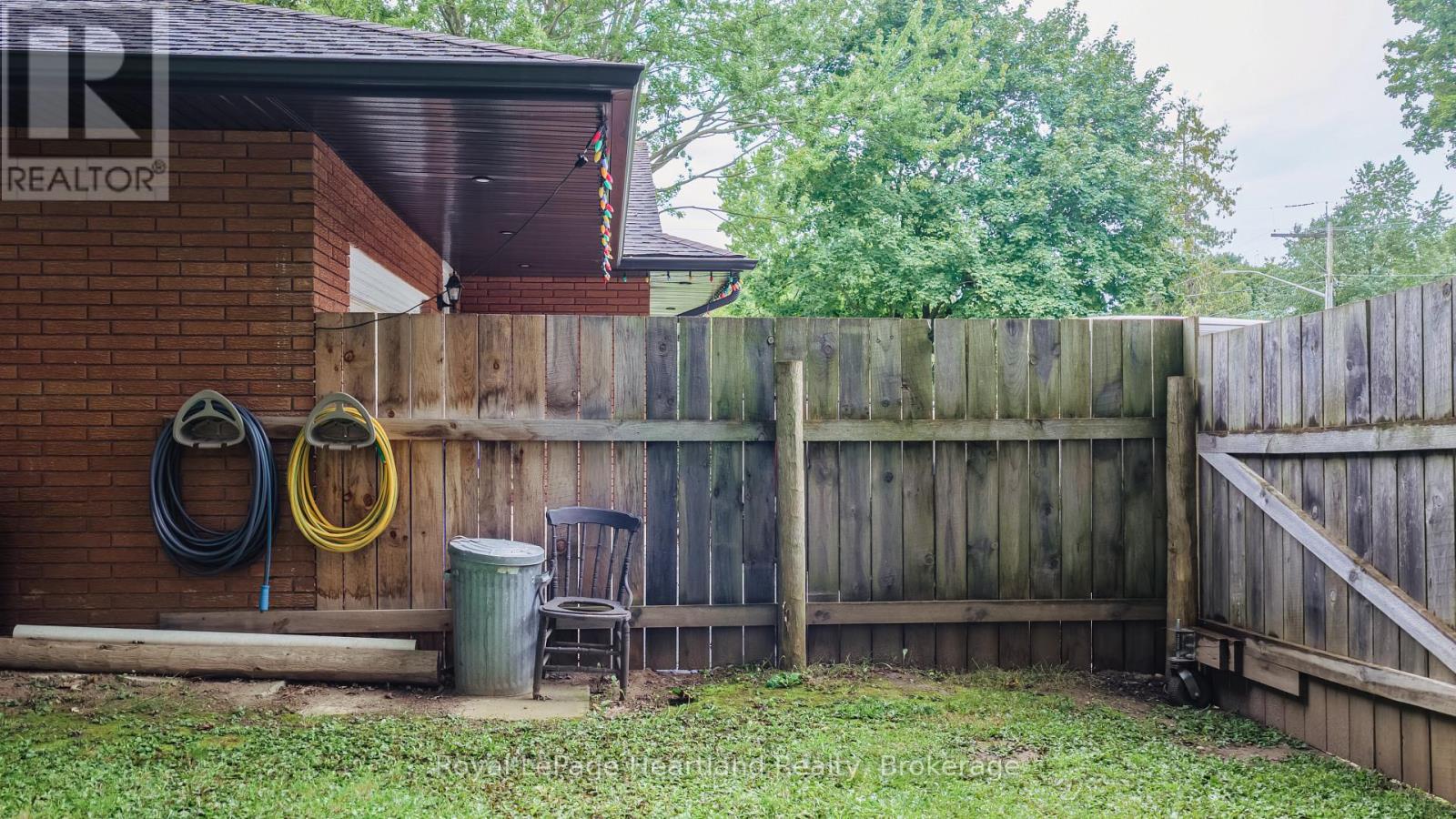 390 Morris Street, North Huron, Ontario  N0M 1H0 - Photo 36 - X13797342
