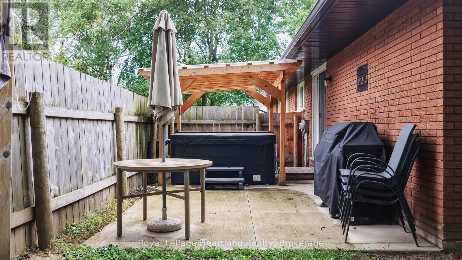 390 Morris Street, North Huron, Ontario  N0M 1H0 - Photo 38 - X13797342