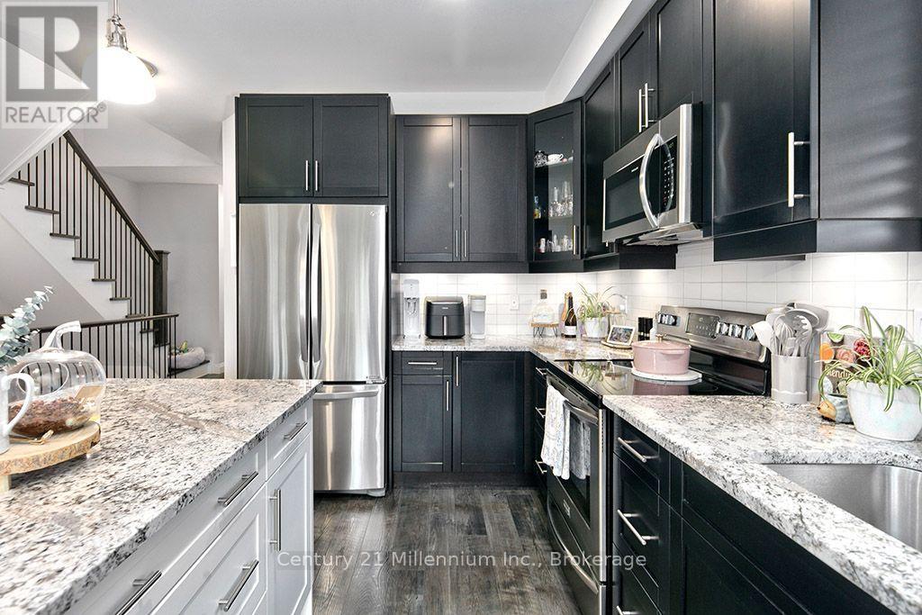214 Yellow Birch Crescent, Blue Mountains, Ontario L9Y 0Y5 - Photo 8 - X13797442