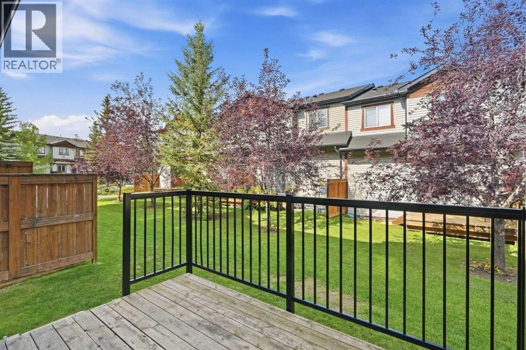 55 Panatella Park, Calgary, Alberta  T3K 6L5 - Photo 18 - A2345716
