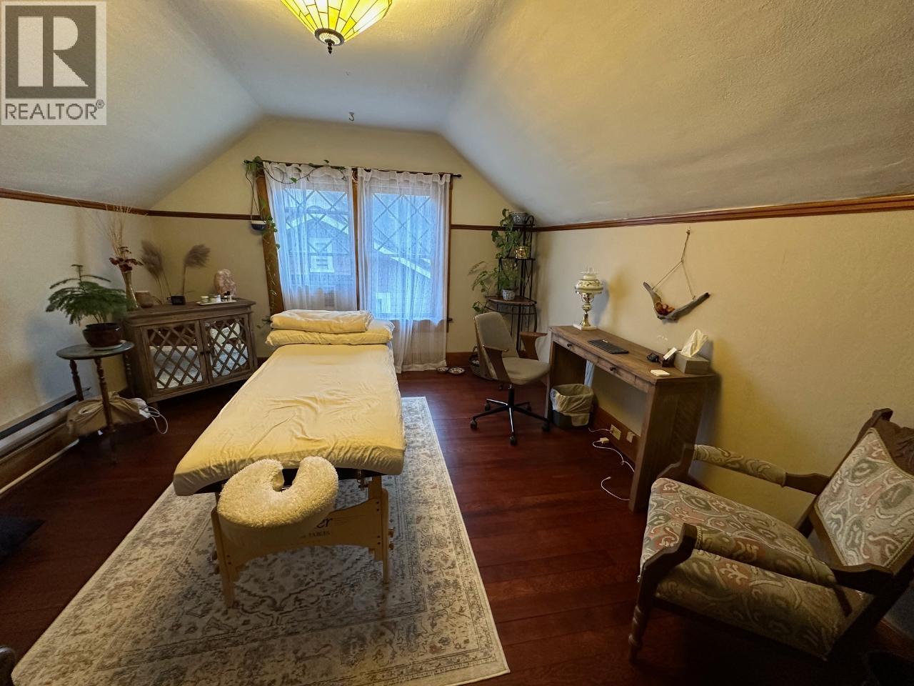 823 Baker Street, Nelson, British Columbia V1L 4J8 - Photo 9 - 10382786