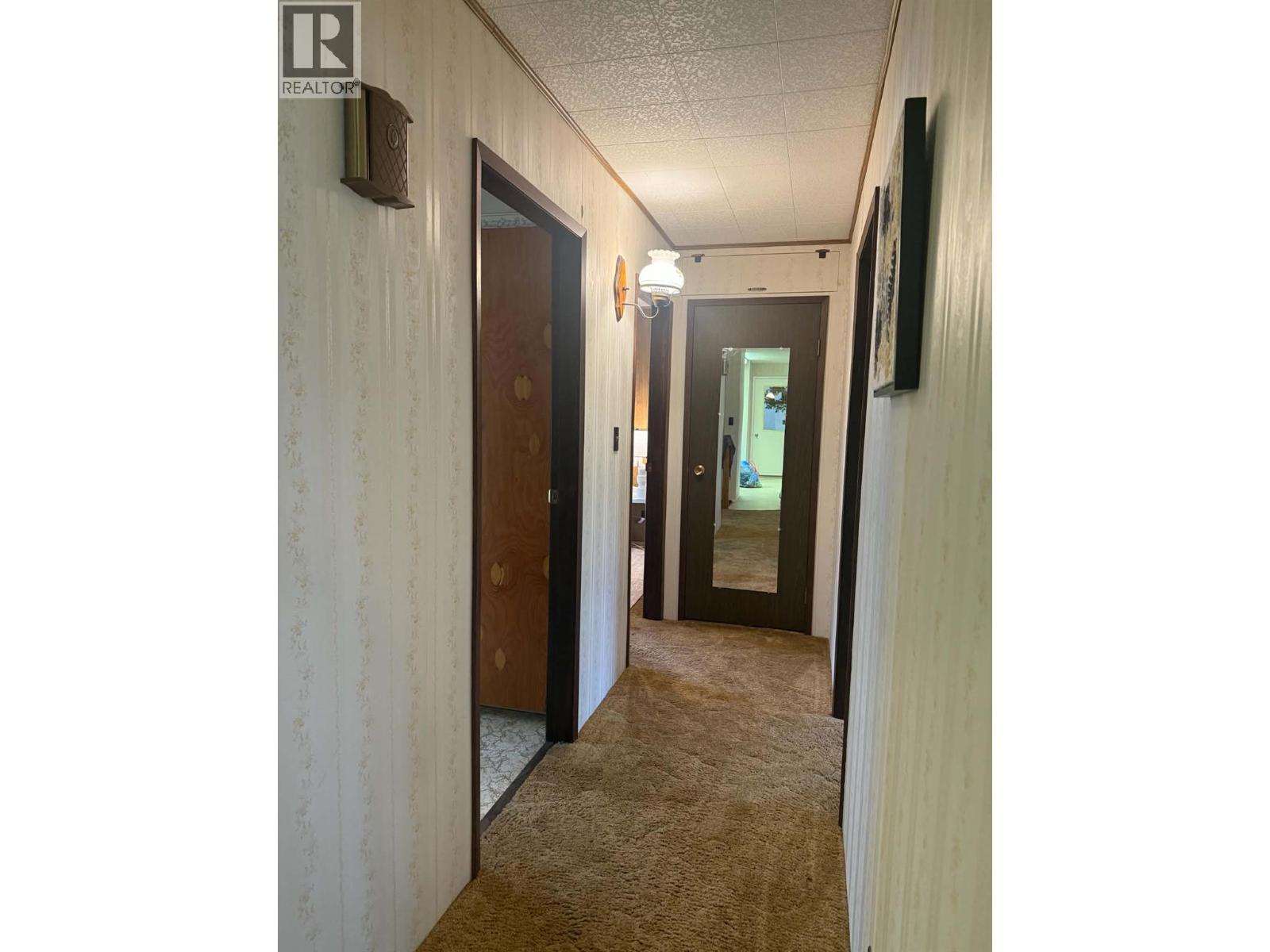 208 Maple Street, Fauquier, British Columbia V0G 1J0 - Photo 11 - 10387465
