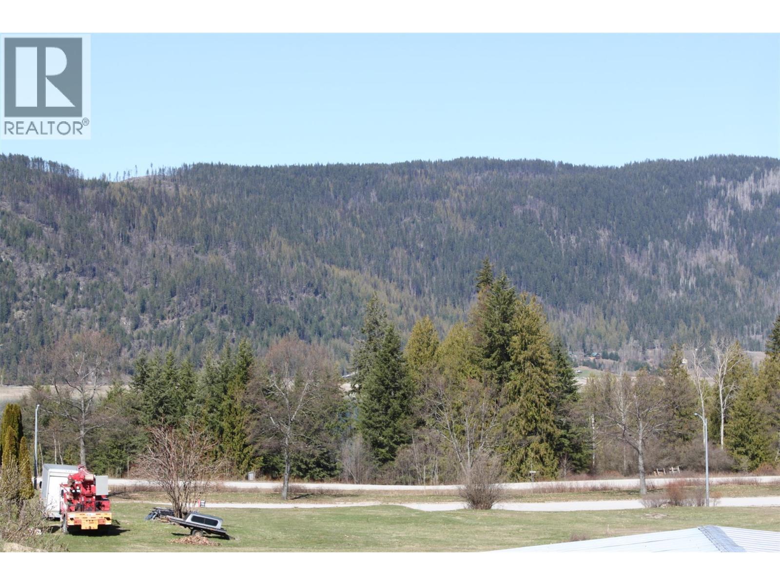208 Maple Street, Fauquier, British Columbia V0G 1J0 - Photo 30 - 10387465