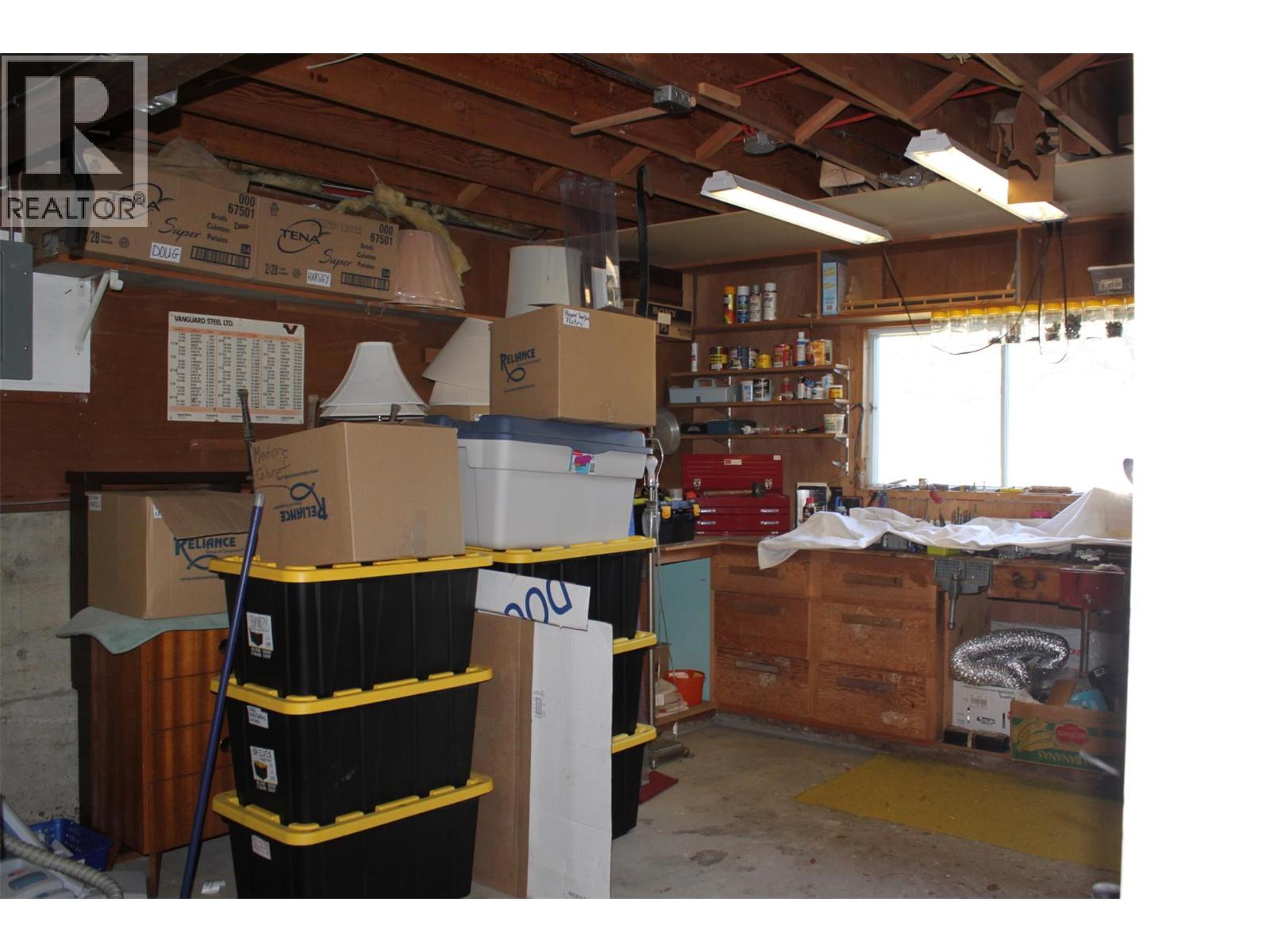208 Maple Street, Fauquier, British Columbia V0G 1J0 - Photo 25 - 10387465