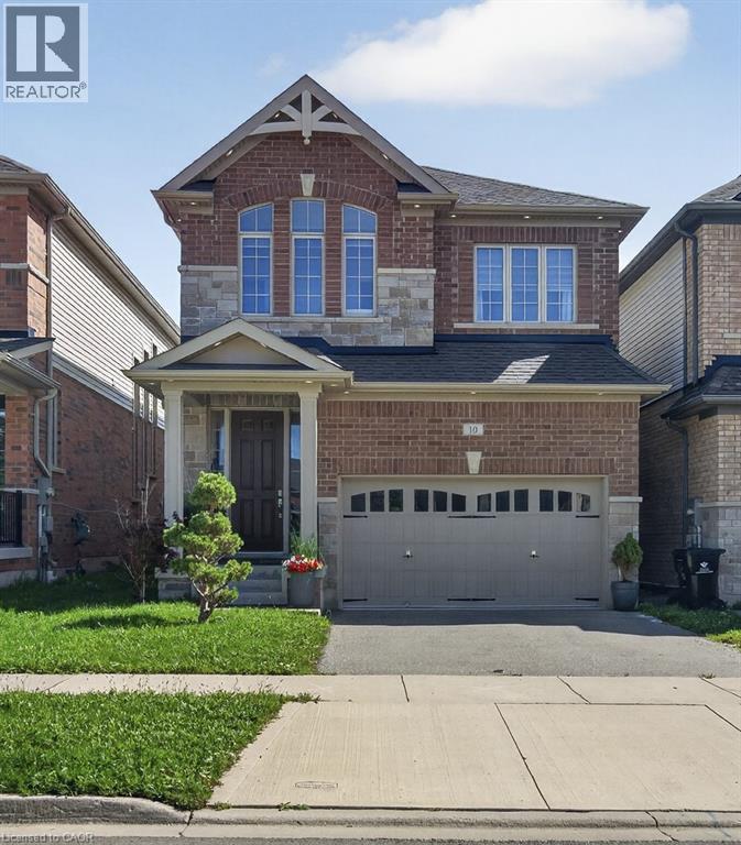 10 Reistwood Drive, Kitchener, Ontario  N2R 0N7 - Photo 1 - 40862411