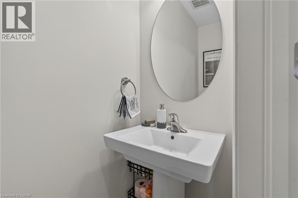 10 Reistwood Drive, Kitchener, Ontario  N2R 0N7 - Photo 20 - 40862411