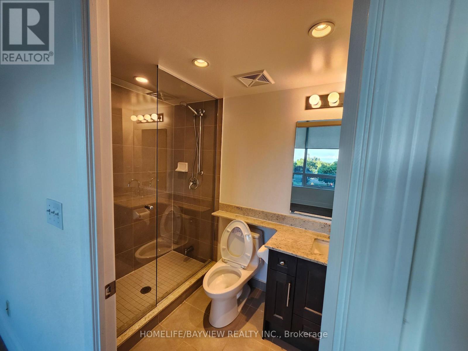 404 - 1900 Lake Shore Boulevard W, Toronto, Ontario  M6S 1A4 - Photo 6 - W13797378