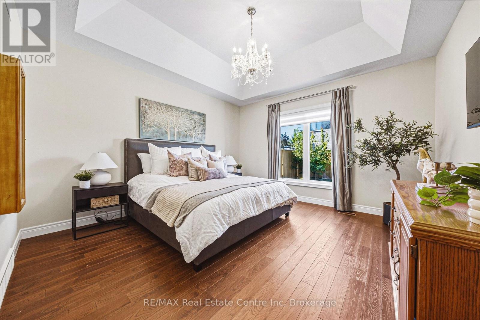 41 Zaduk Place, Guelph, Ontario  N1G 0C4 - Photo 20 - X13796238