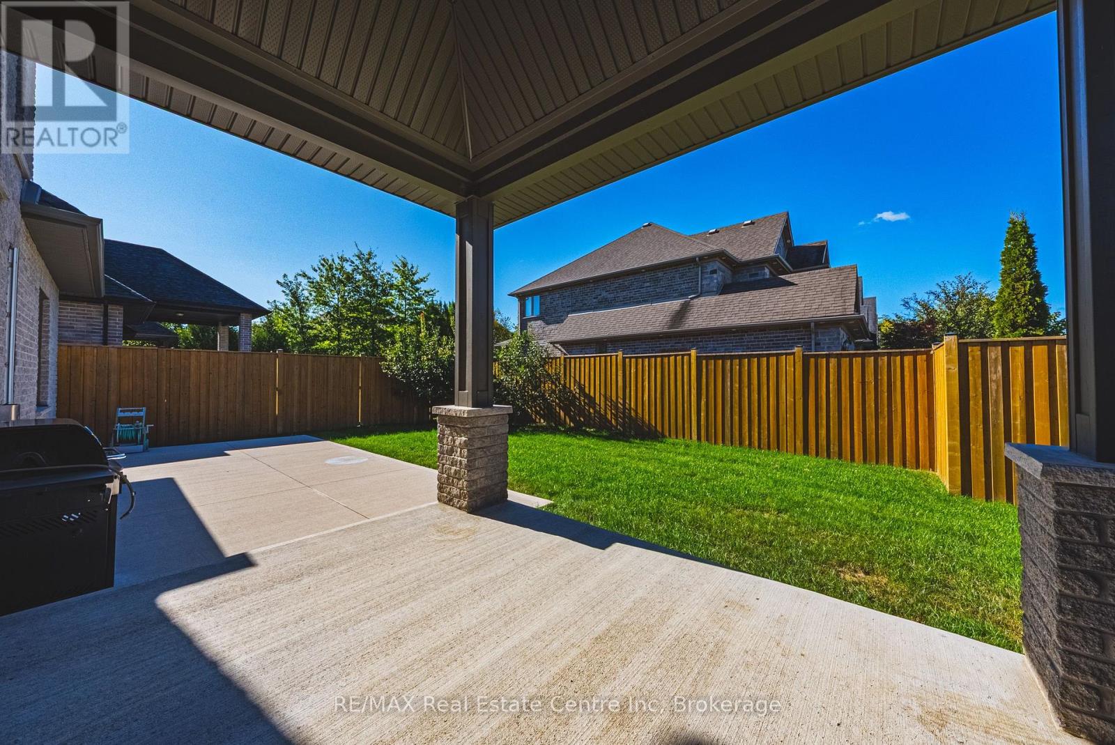41 Zaduk Place, Guelph, Ontario  N1G 0C4 - Photo 37 - X13796238