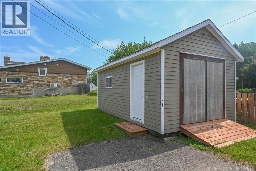 174 Bellefeuille Street, Shippagan, New Brunswick  E8S 1G7 - Photo 7 - NB148040