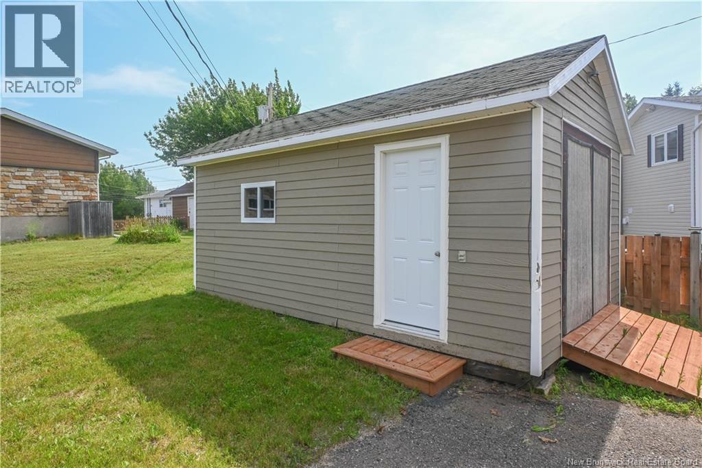 174 Bellefeuille Street, Shippagan, New Brunswick  E8S 1G7 - Photo 8 - NB148040