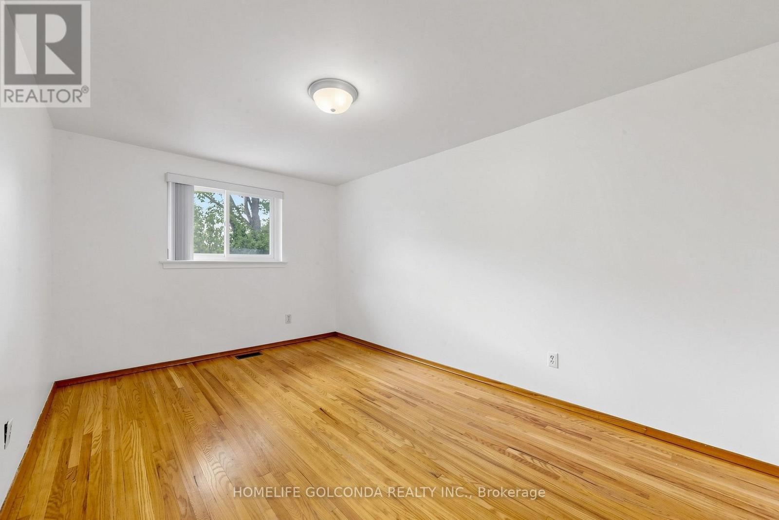 21 Grove Park Crescent, Toronto, Ontario  M2J 2C7 - Photo 18 - C13791954
