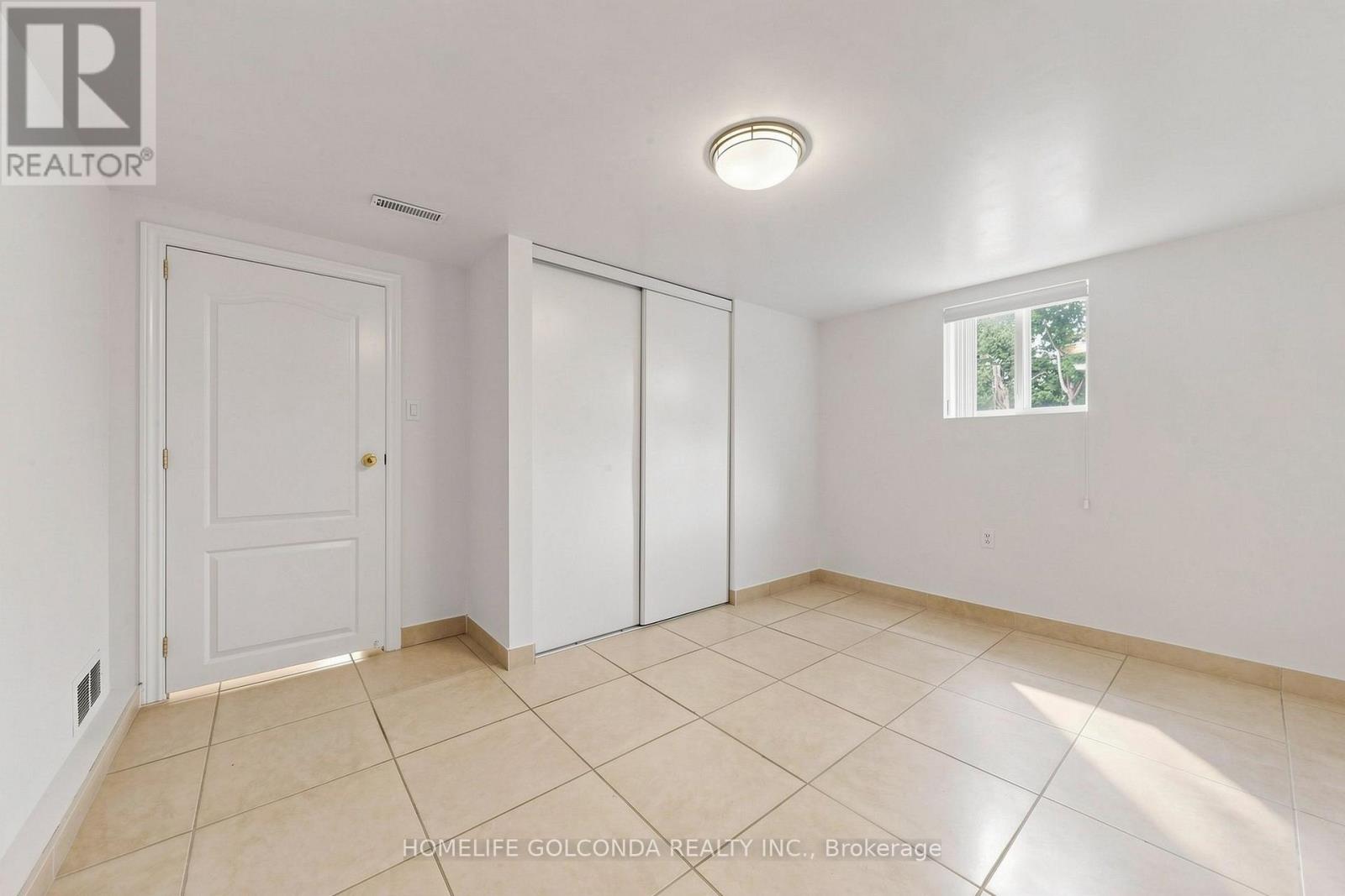 21 Grove Park Crescent, Toronto, Ontario  M2J 2C7 - Photo 29 - C13791954