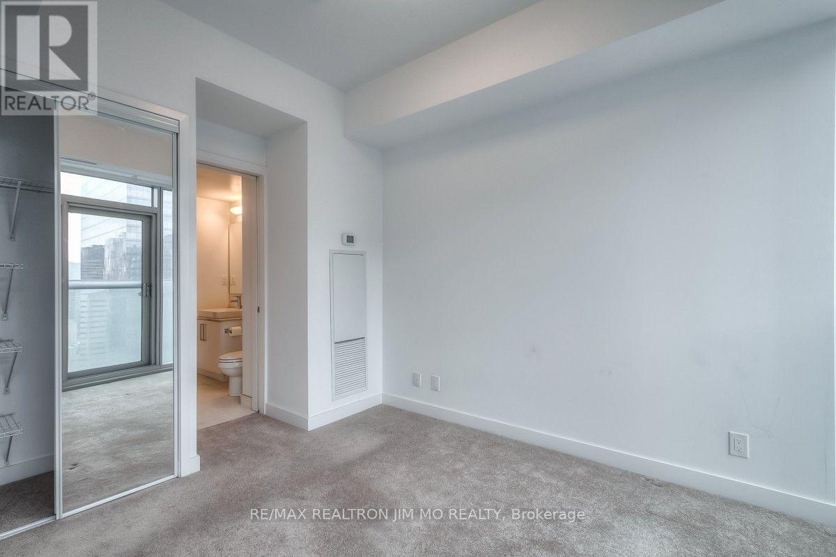 2610 - 12 York Street, Toronto, Ontario  M5J 0A9 - Photo 11 - C13794884
