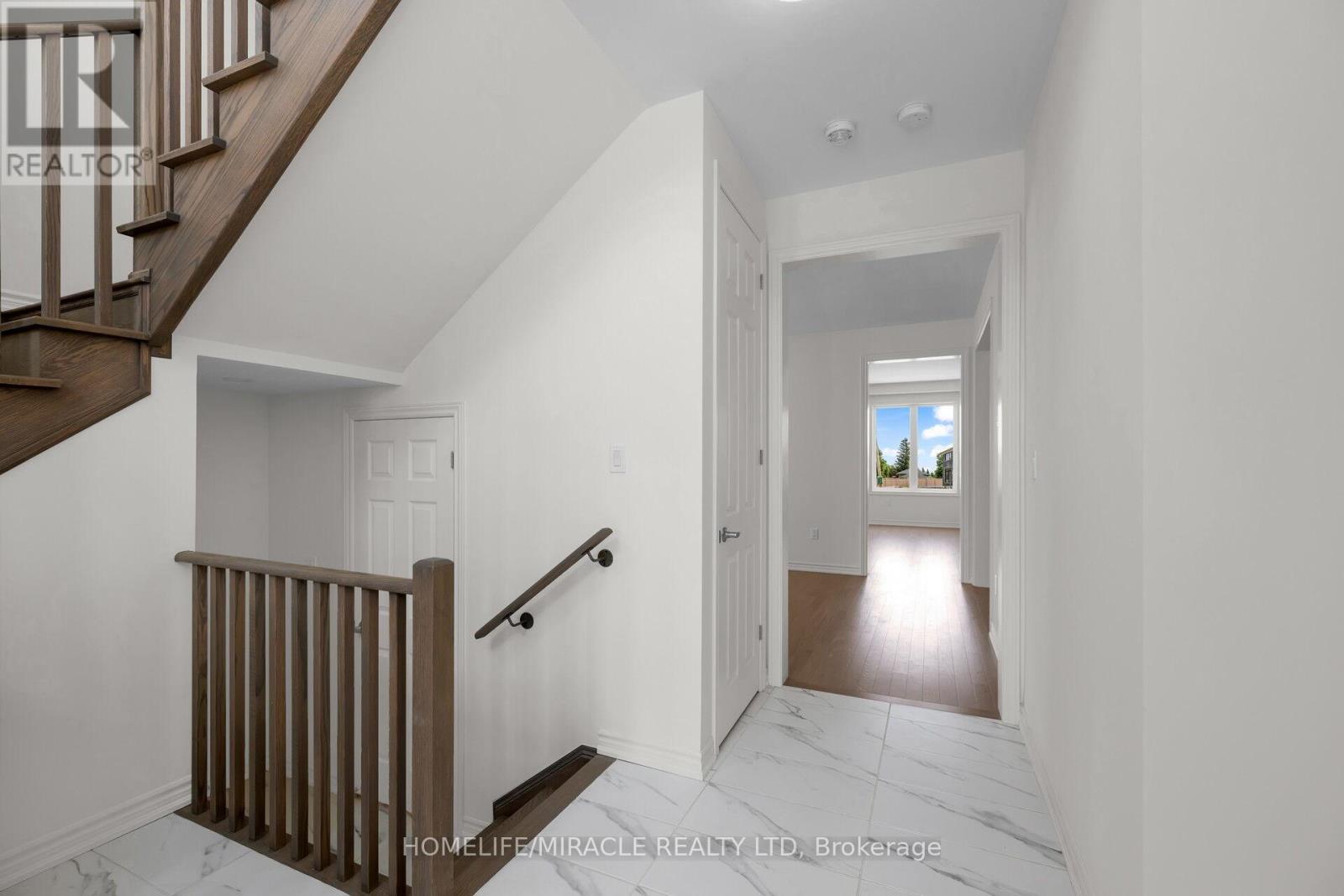 41 Sandhill Crescent, Adjala-Tosorontio, Ontario  L0G 1W0 - Photo 2 - N13777900