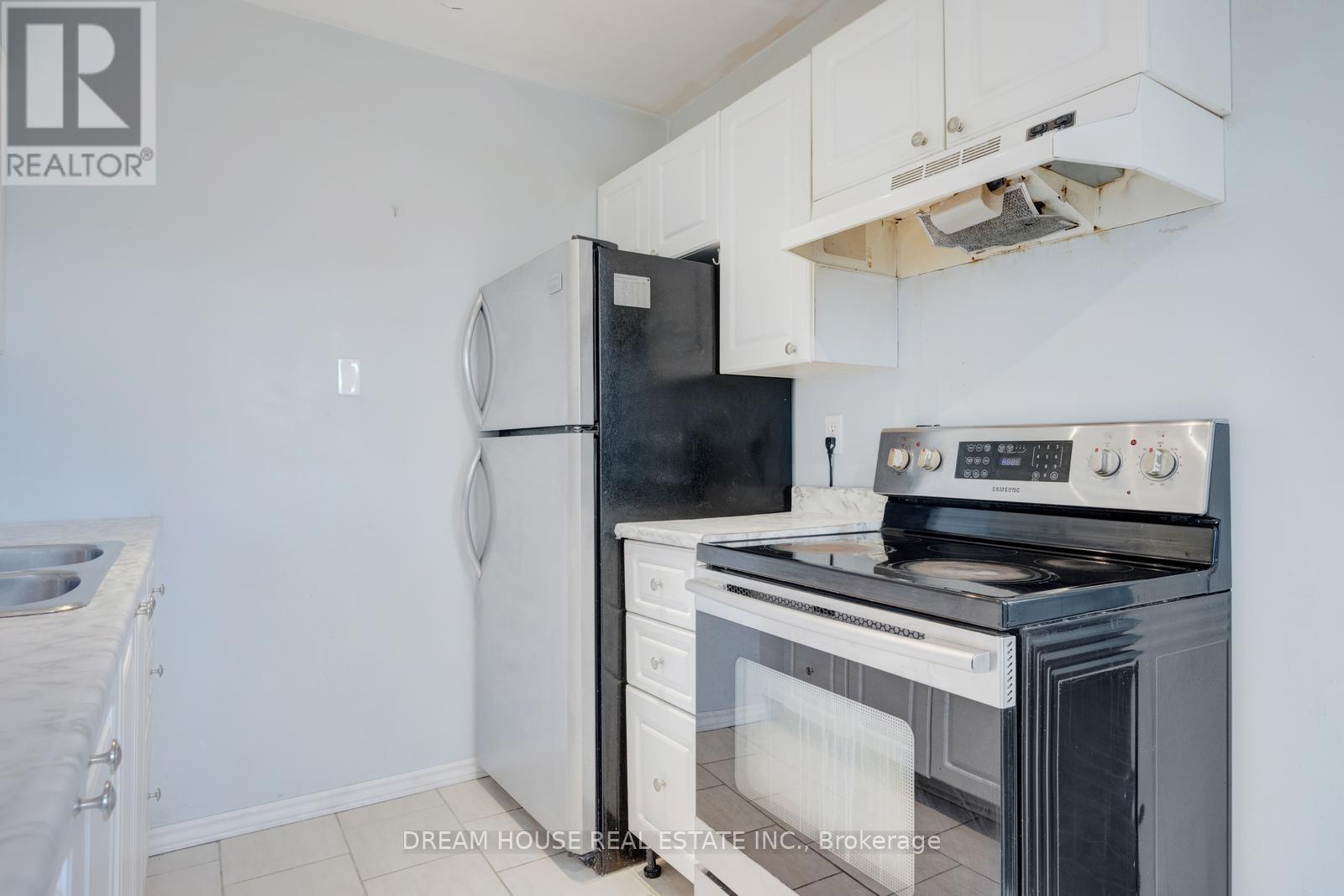 40 Hoskins Square, Brampton, Ontario  L6S 2N6 - Photo 11 - W13780432