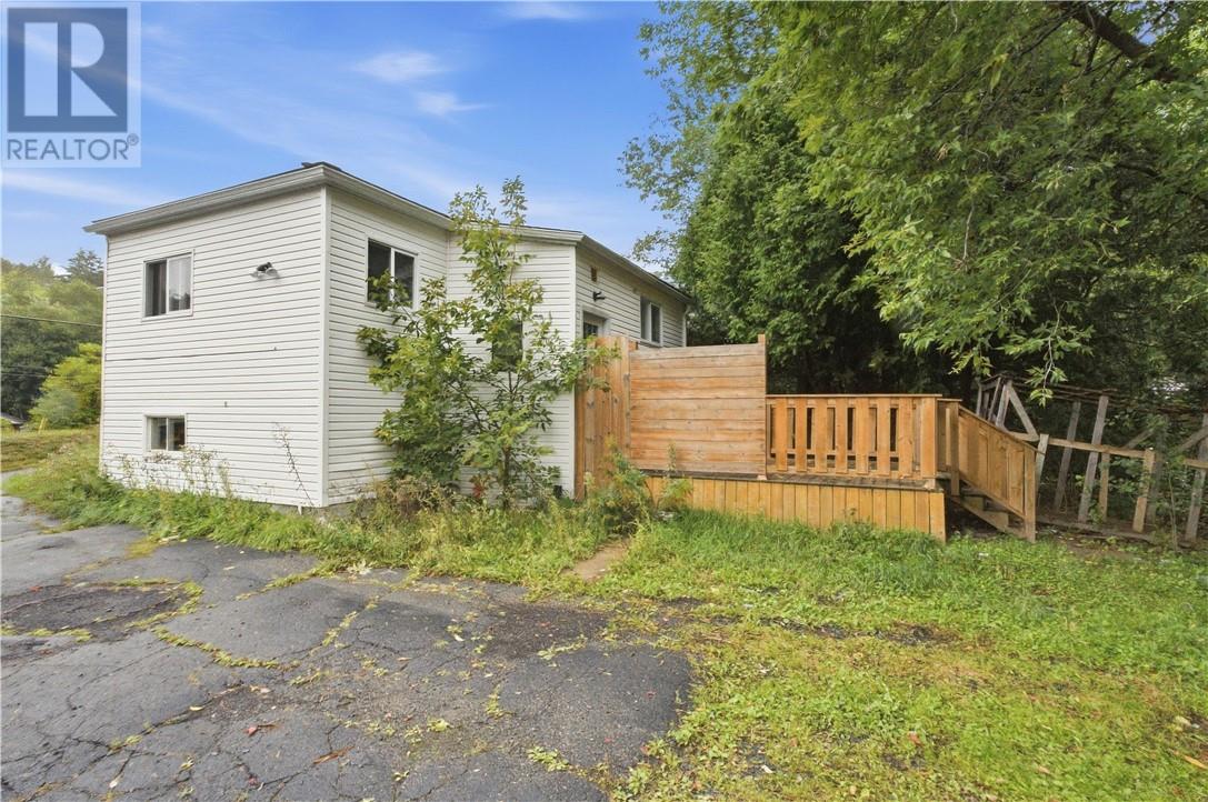 867 Lonsdale Avenue, Greater Sudbury, Ontario  P3B 1K2 - Photo 21 - 2130416
