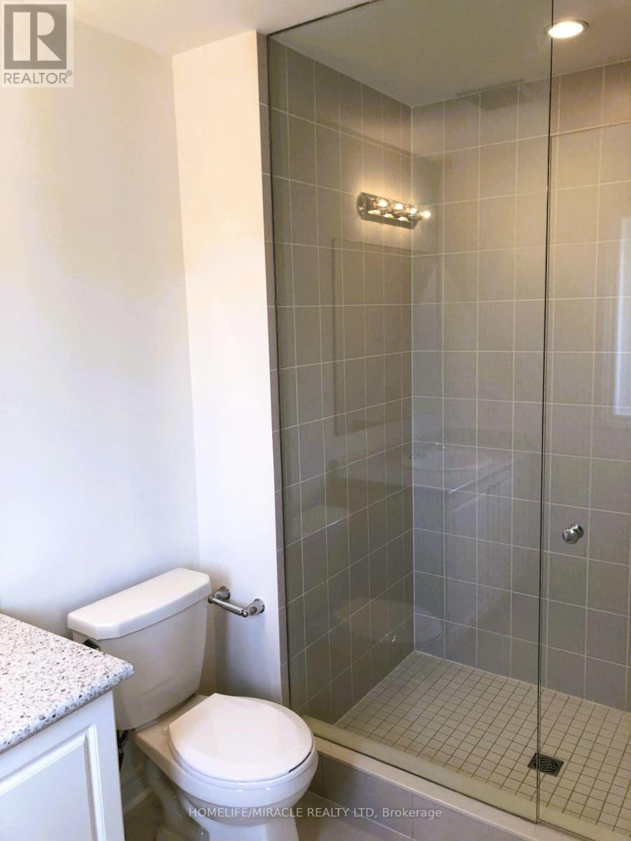 2611 Cerise Manor, Pickering, Ontario  L1X 0G8 - Photo 7 - E13788904