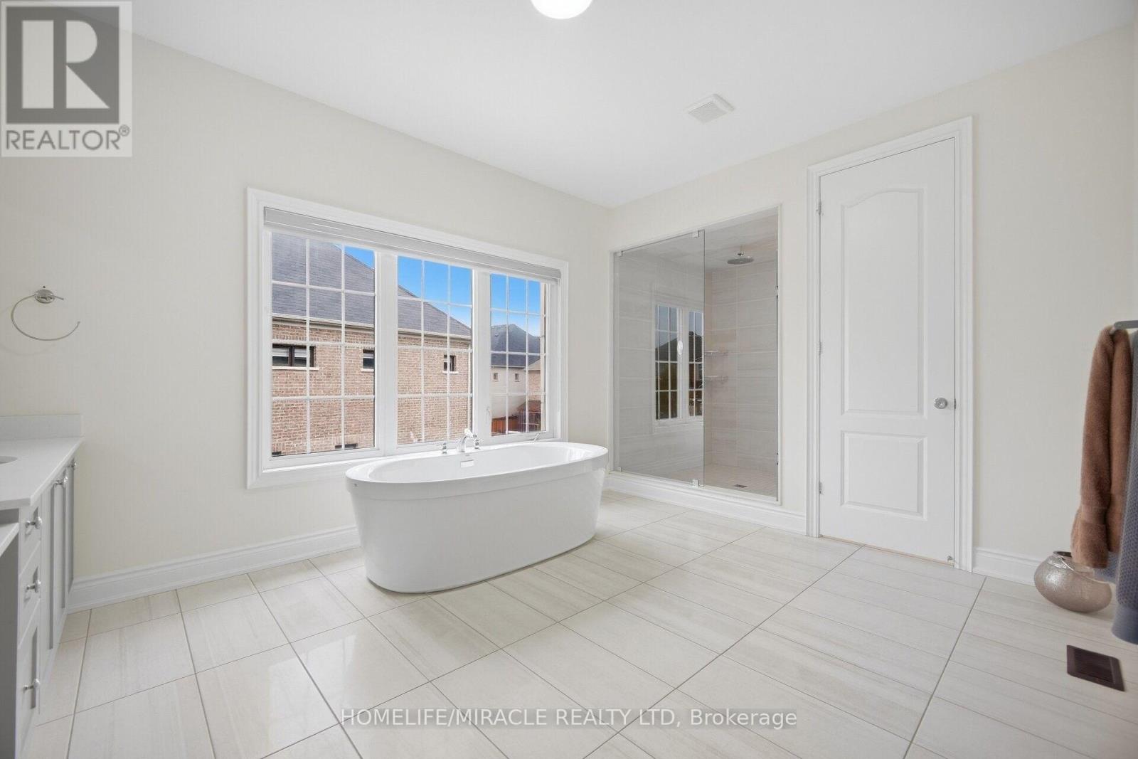 7 Anatolia Street, Brampton, Ontario  L6P 4L3 - Photo 20 - W13796104