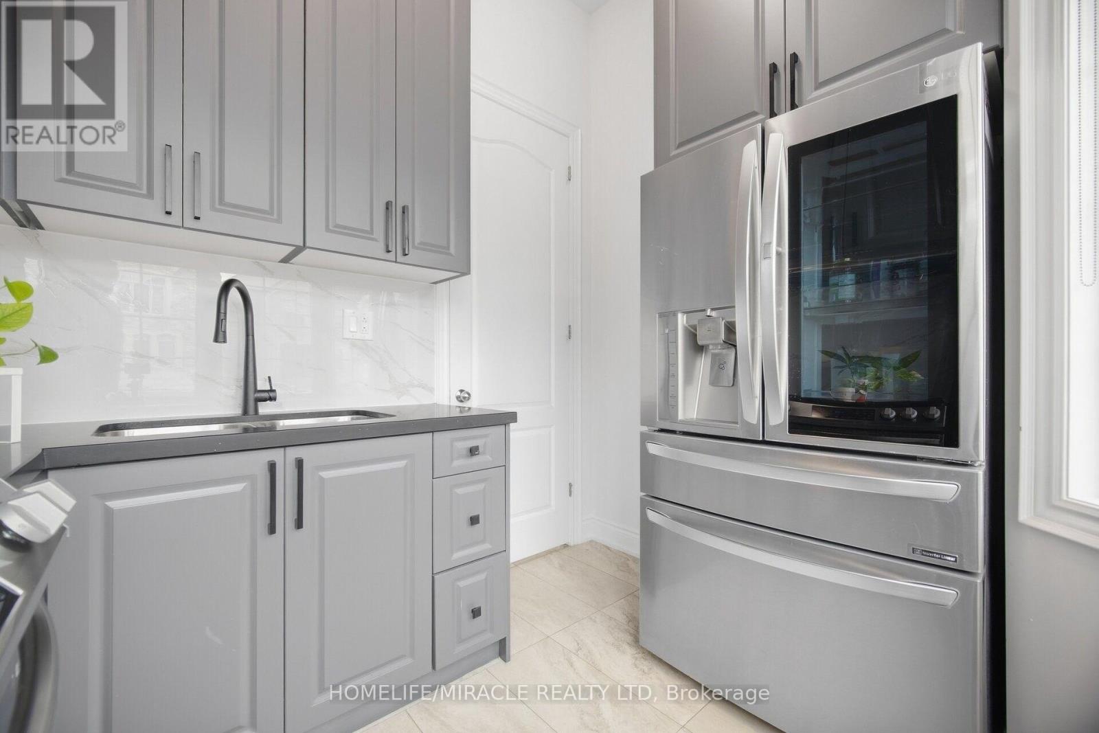 7 Anatolia Street, Brampton, Ontario  L6P 4L3 - Photo 13 - W13796104