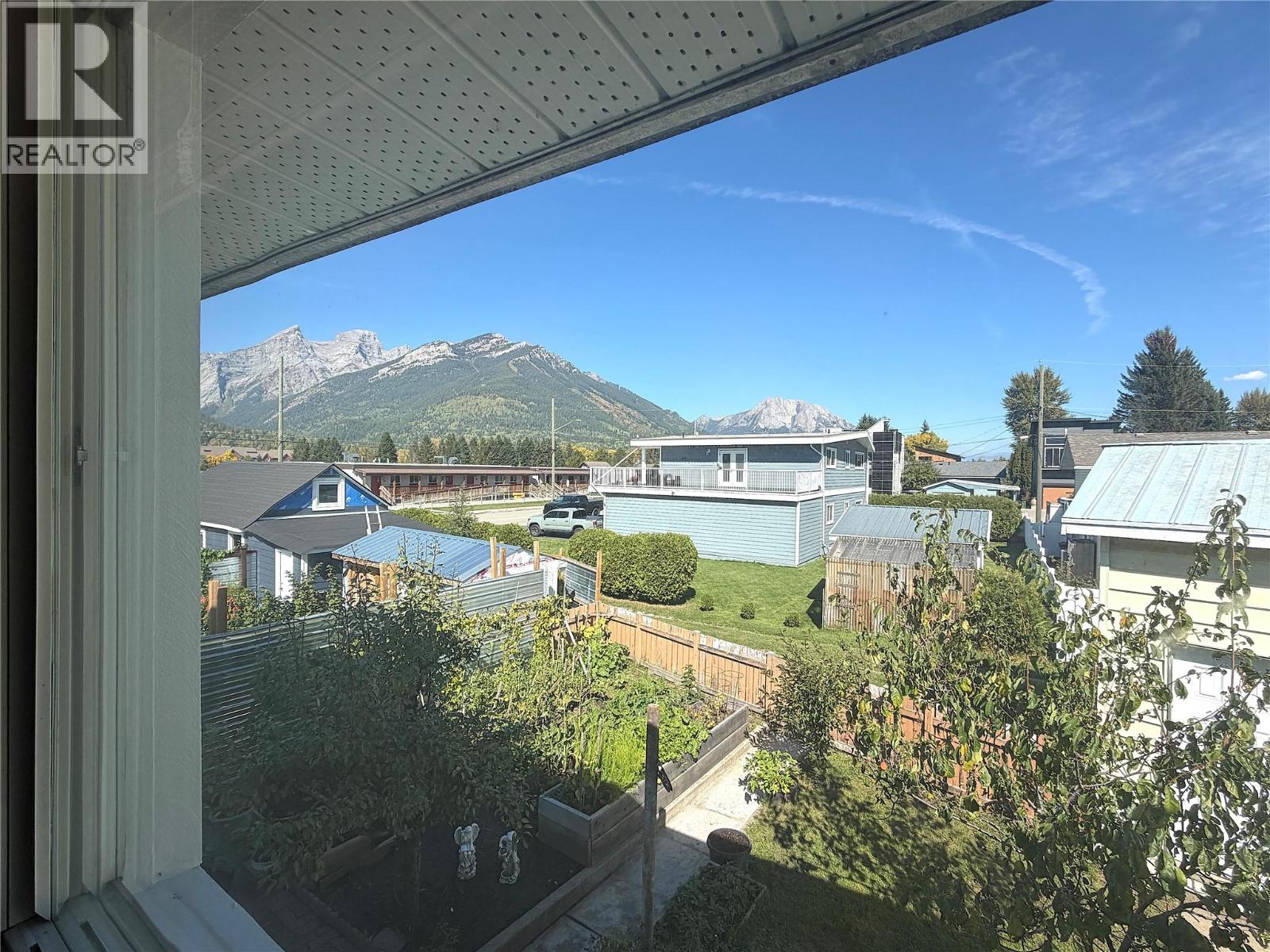 166 14th Street, Fernie, British Columbia V0B 1M0 - Photo 23 - 10400720