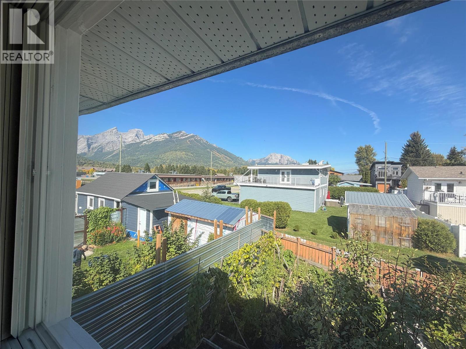 166 14th Street, Fernie, British Columbia V0B 1M0 - Photo 26 - 10400720