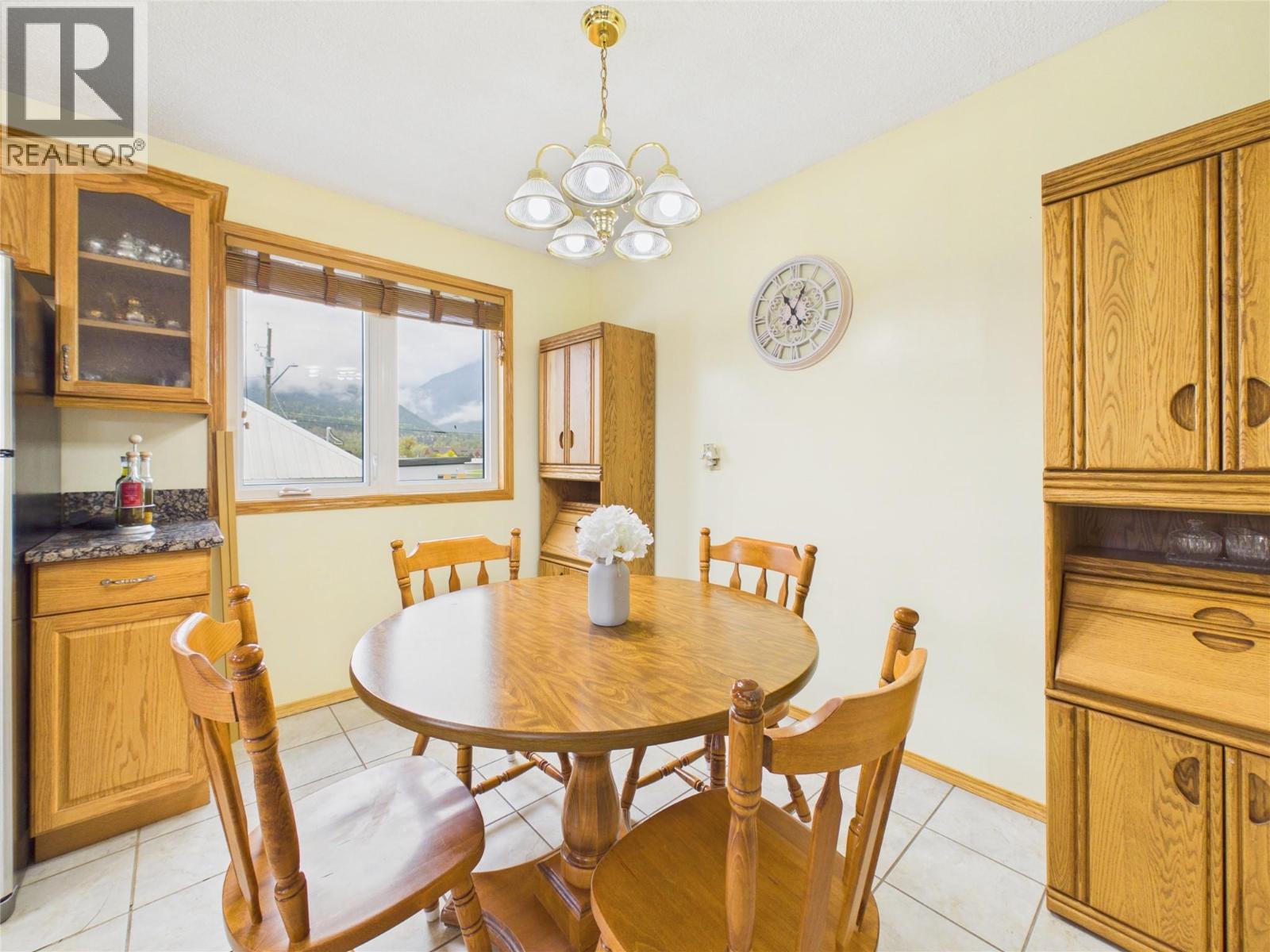 166 14th Street, Fernie, British Columbia V0B 1M0 - Photo 6 - 10400720