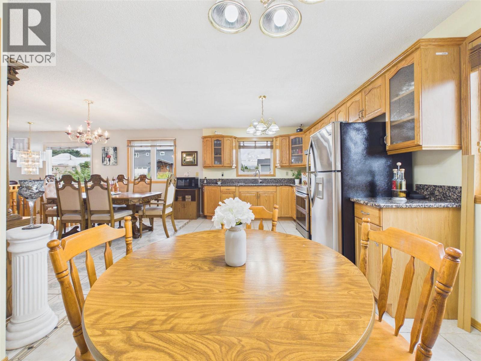 166 14th Street, Fernie, British Columbia V0B 1M0 - Photo 8 - 10400720